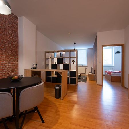 Hotel Spolcentrum Svit Bagian luar foto