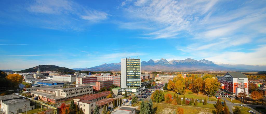 Hotel Spolcentrum Svit Bagian luar foto